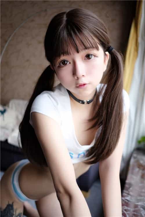 微博萌妹子福利姬 Girl with pretty body - (49P)