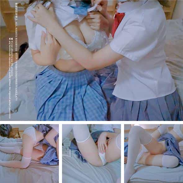 Two School Lesbian Girls - (45P)